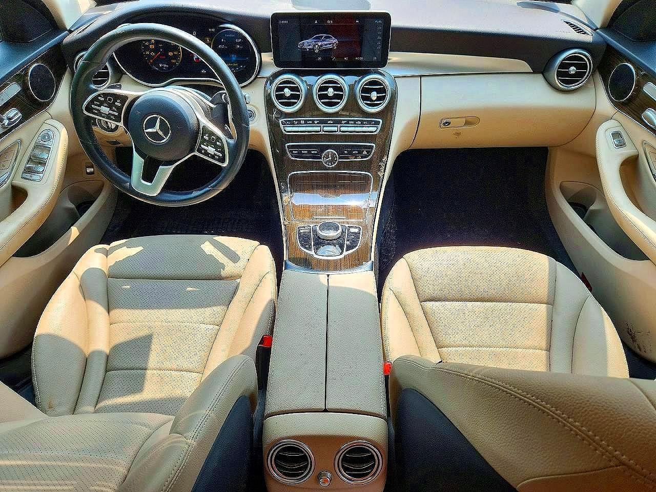 2019 Mercedes-Benz C 300 4Matic - zdjęcie 8