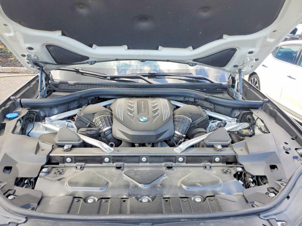 2022 BMW X5 M50I - zdjęcie 12