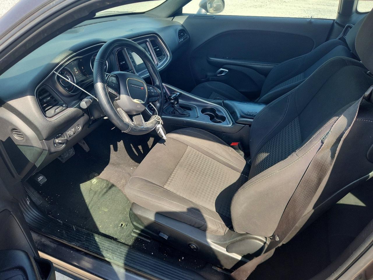 2015 Dodge Challenger Sxt - zdjęcie 7