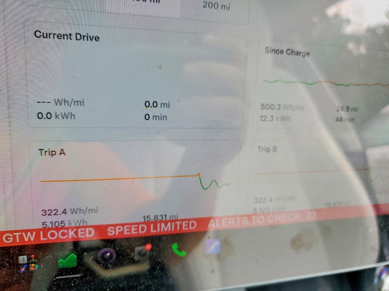 2025 Tesla Model Y - zdjęcie 9