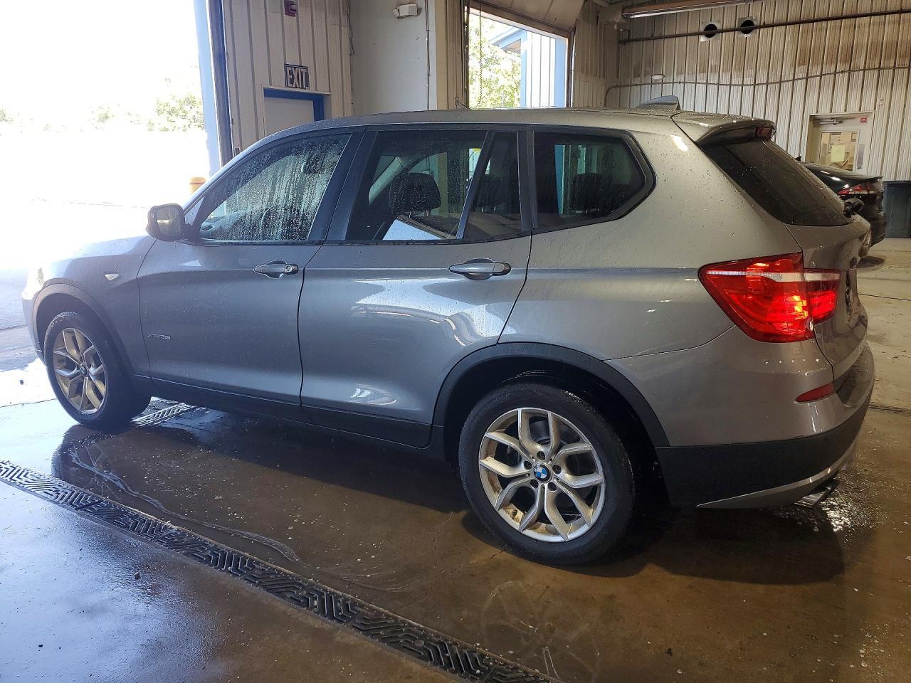 2014 BMW X3 xDrive35I - zdjęcie 2