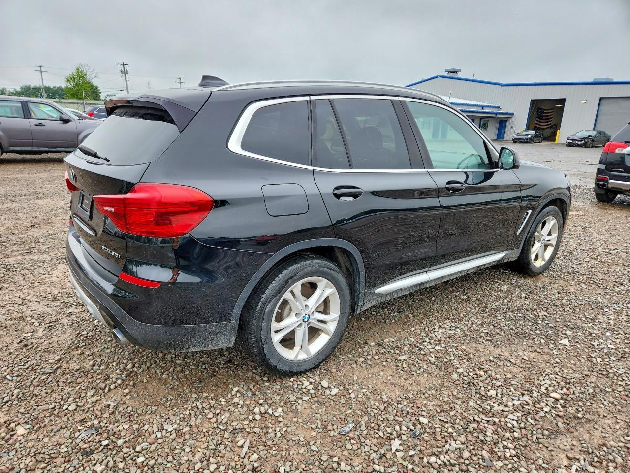 2019 BMW X3 xDrive30I - zdjęcie 3