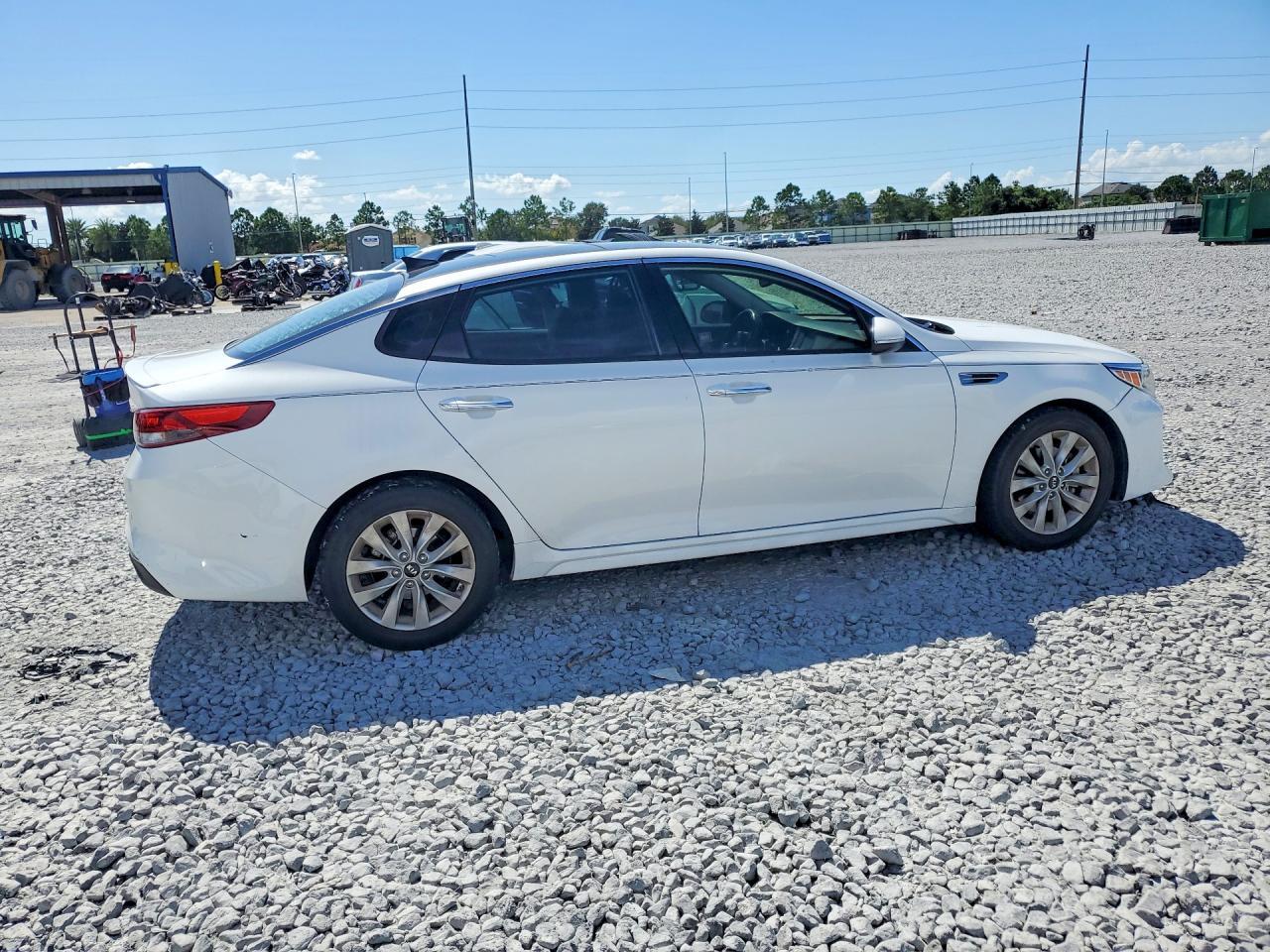2018 Kia Optima S - zdjęcie 3