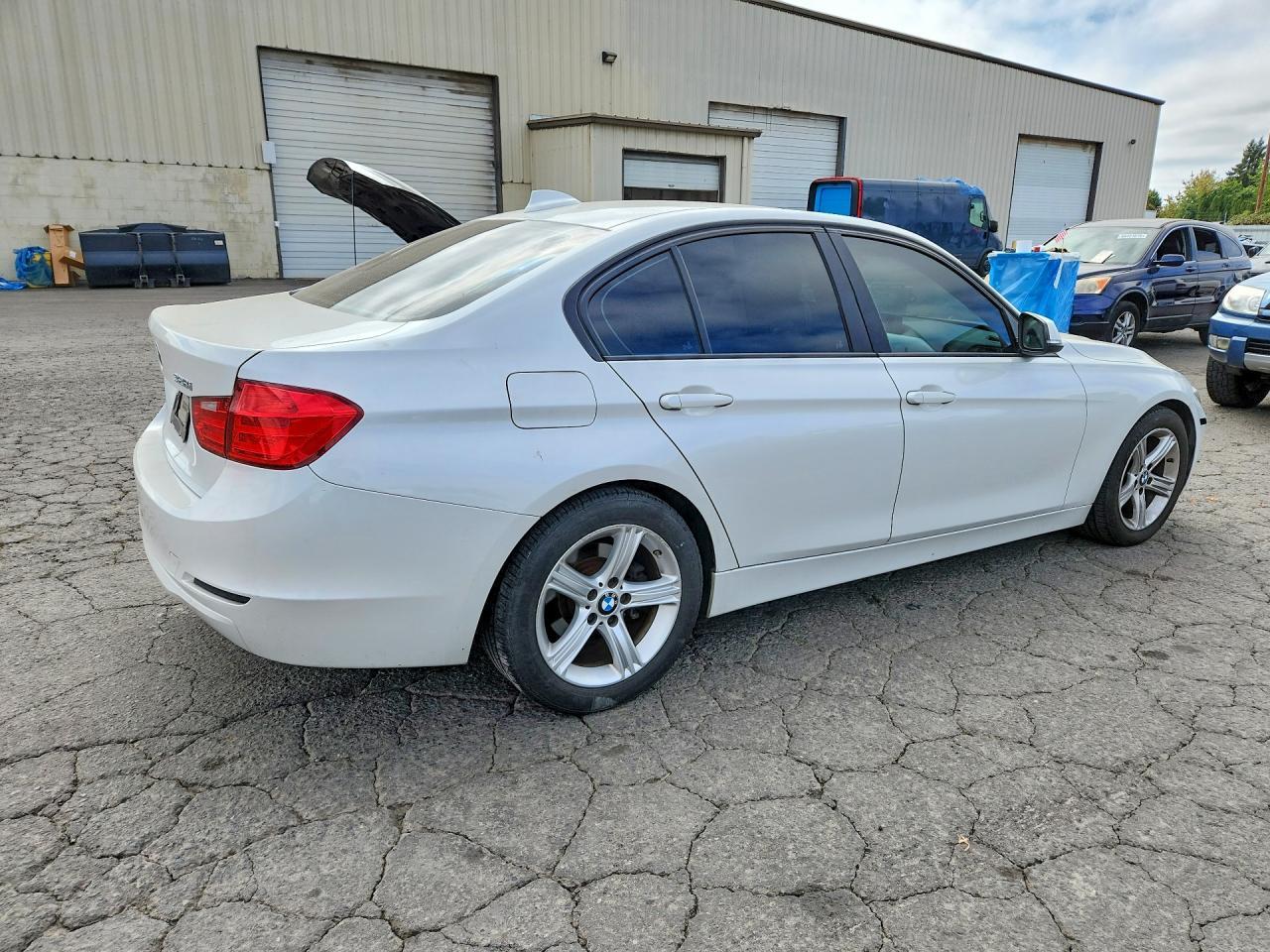 2013 BMW 328 I Sulev - zdjęcie 3