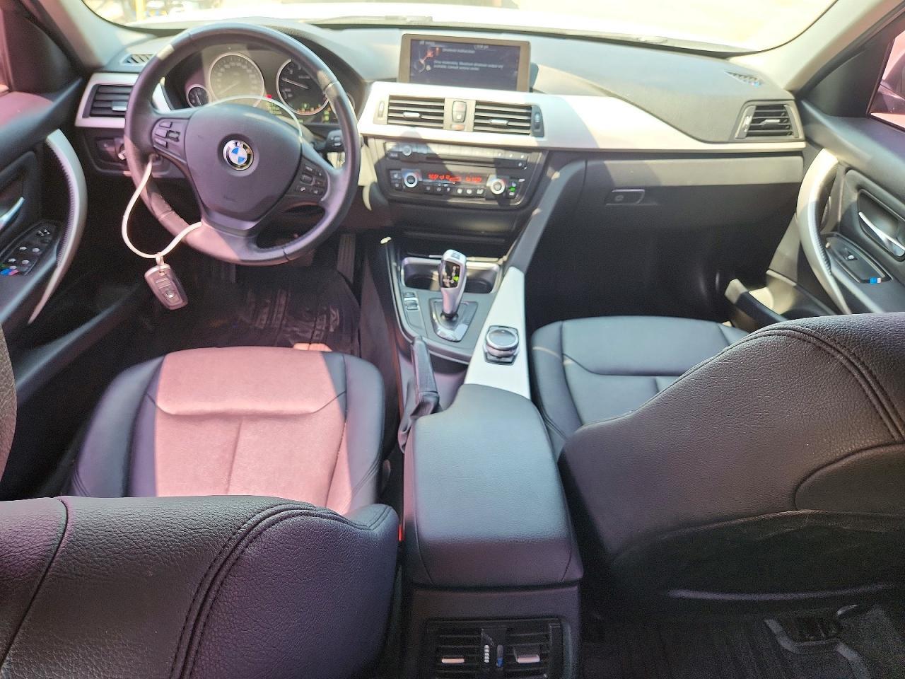 2014 BMW 320 I xDrive - zdjęcie 8