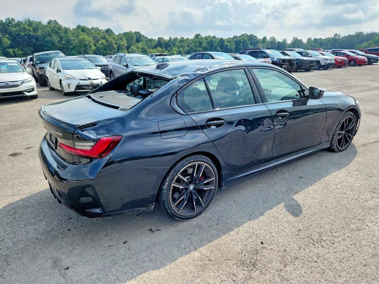 2023 BMW M340Xi - zdjęcie 3