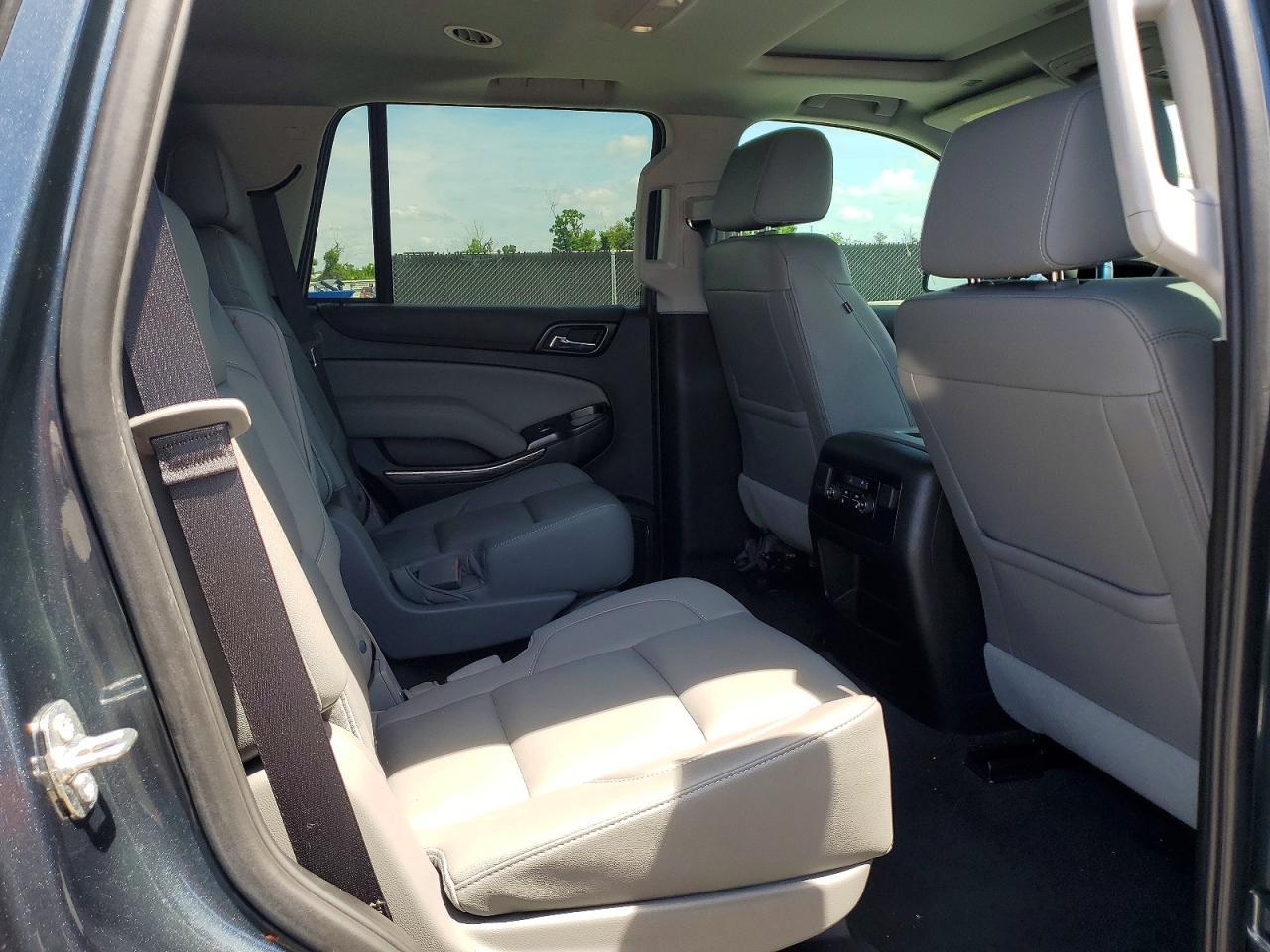 2020 Chevrolet Tahoe K1500 Lt - zdjęcie 11
