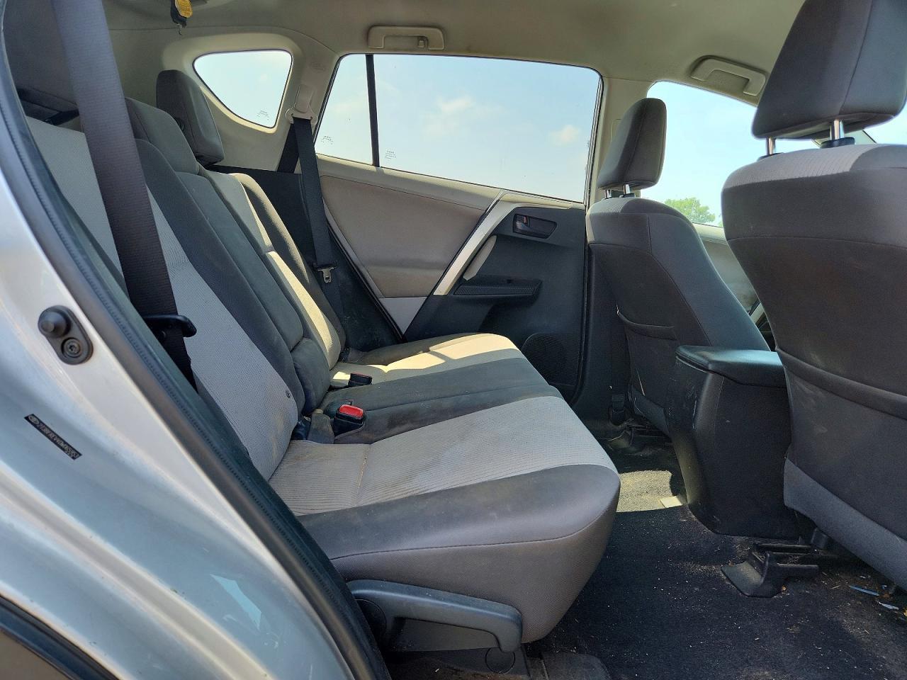 2013 Toyota Rav4 Le - zdjęcie 11