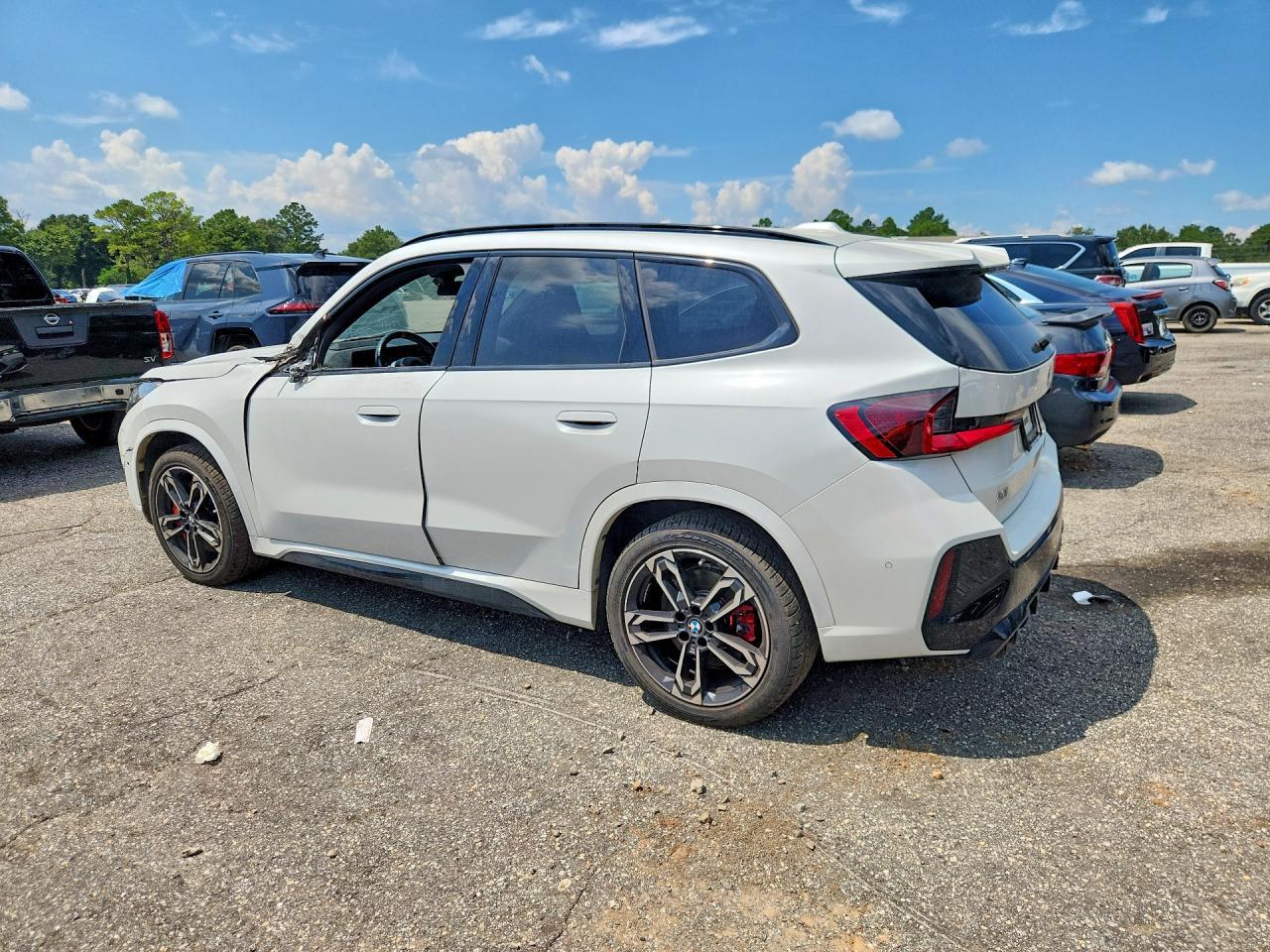 2024 BMW X1 M35I - zdjęcie 2