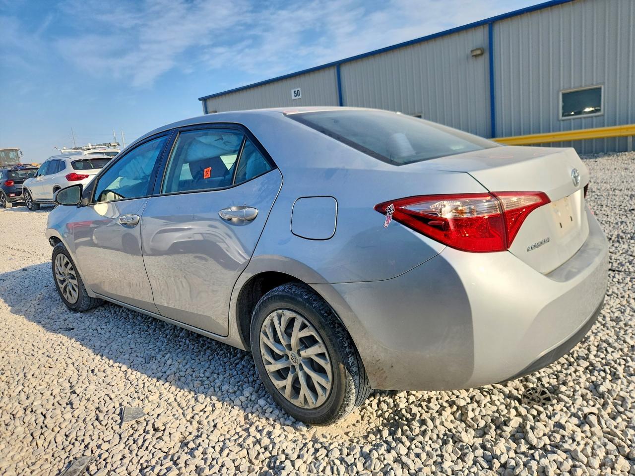 2017 Toyota Corolla Le - zdjęcie 2