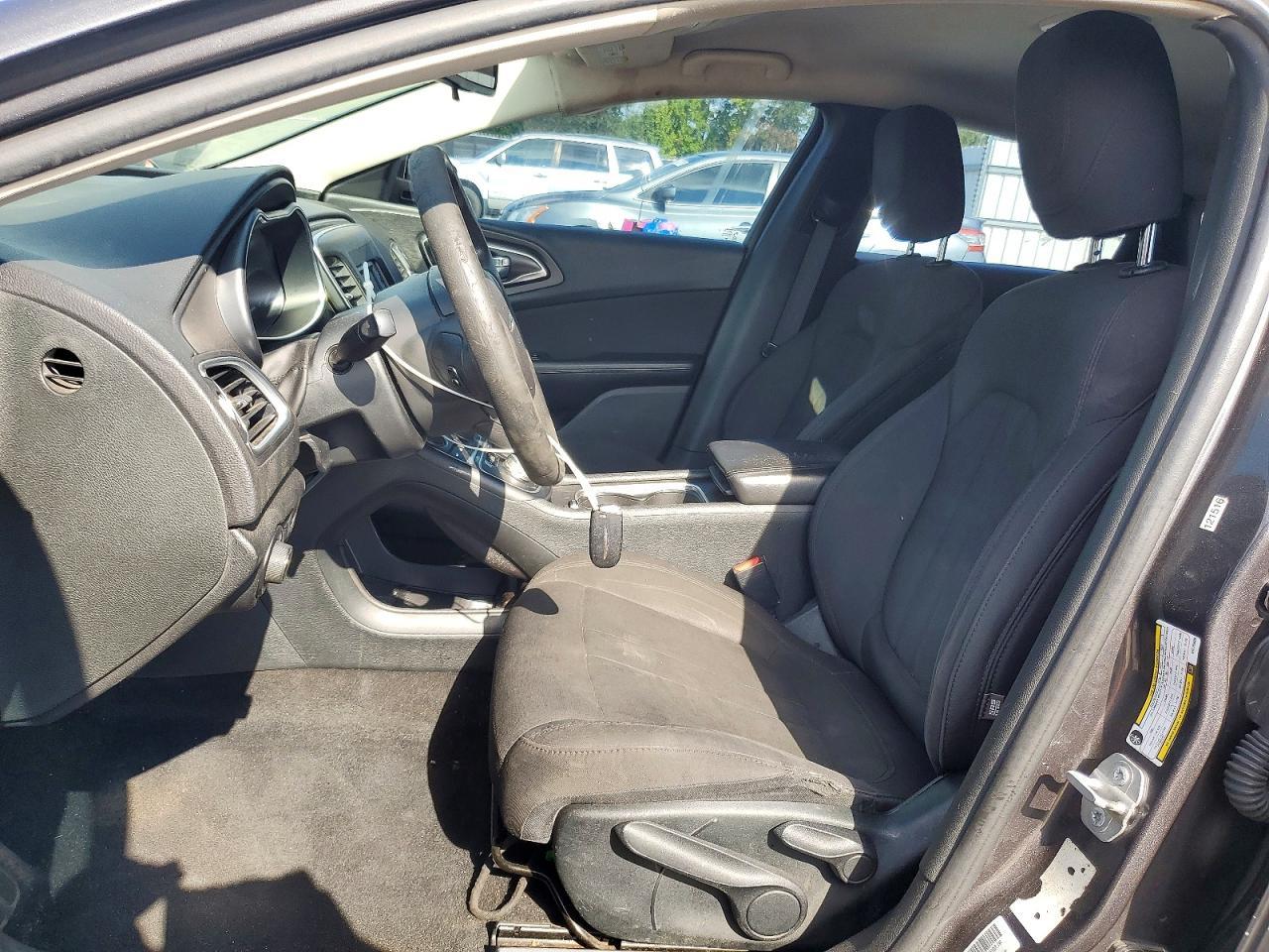2016 Chrysler 200 Limited - zdjęcie 7