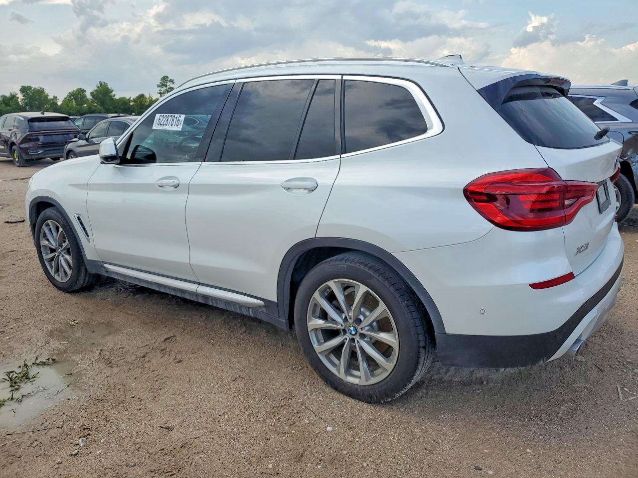 2019 BMW X3 Sdrive30I - zdjęcie 2