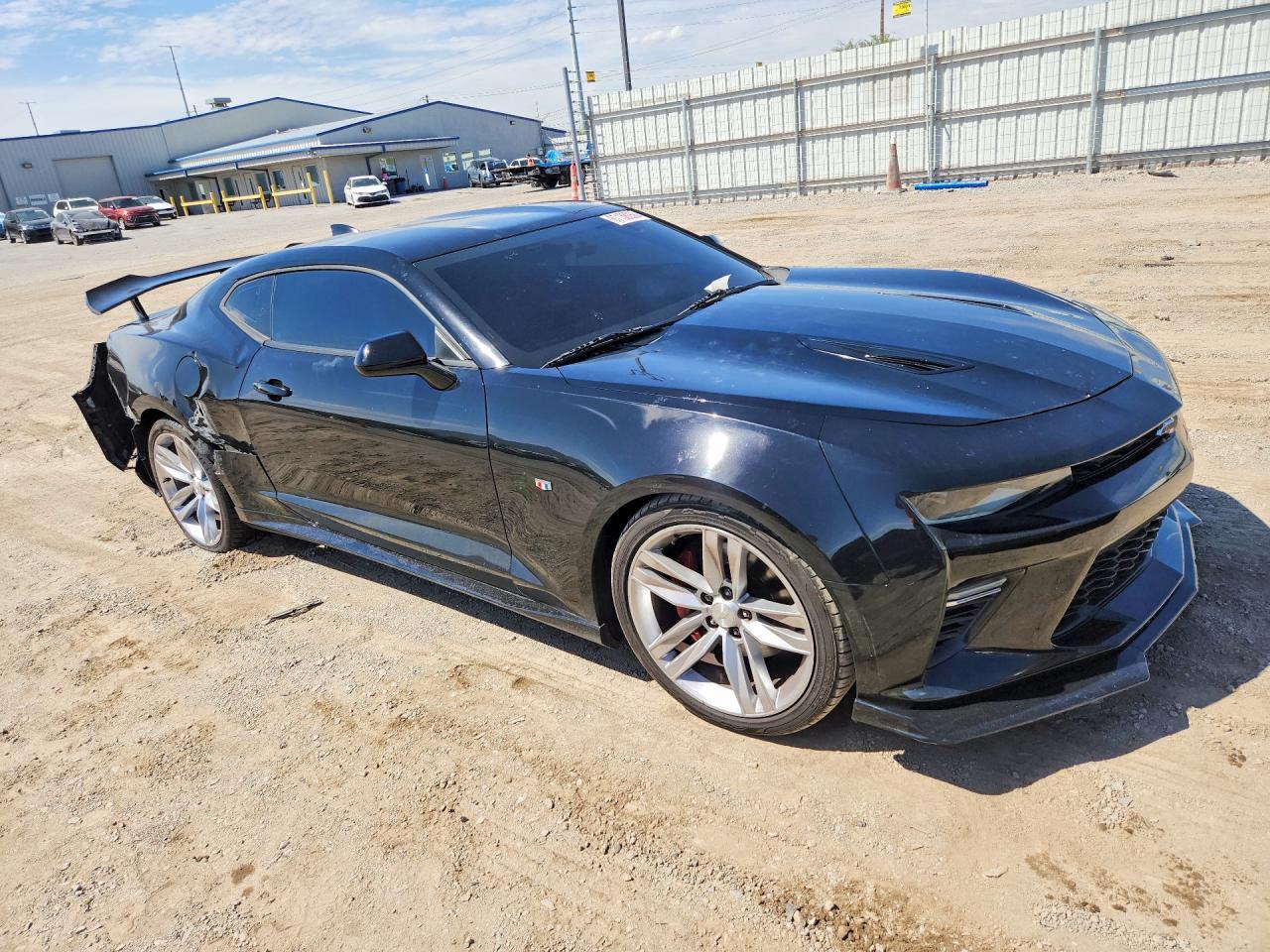 2017 Chevrolet Camaro Ss - zdjęcie 4