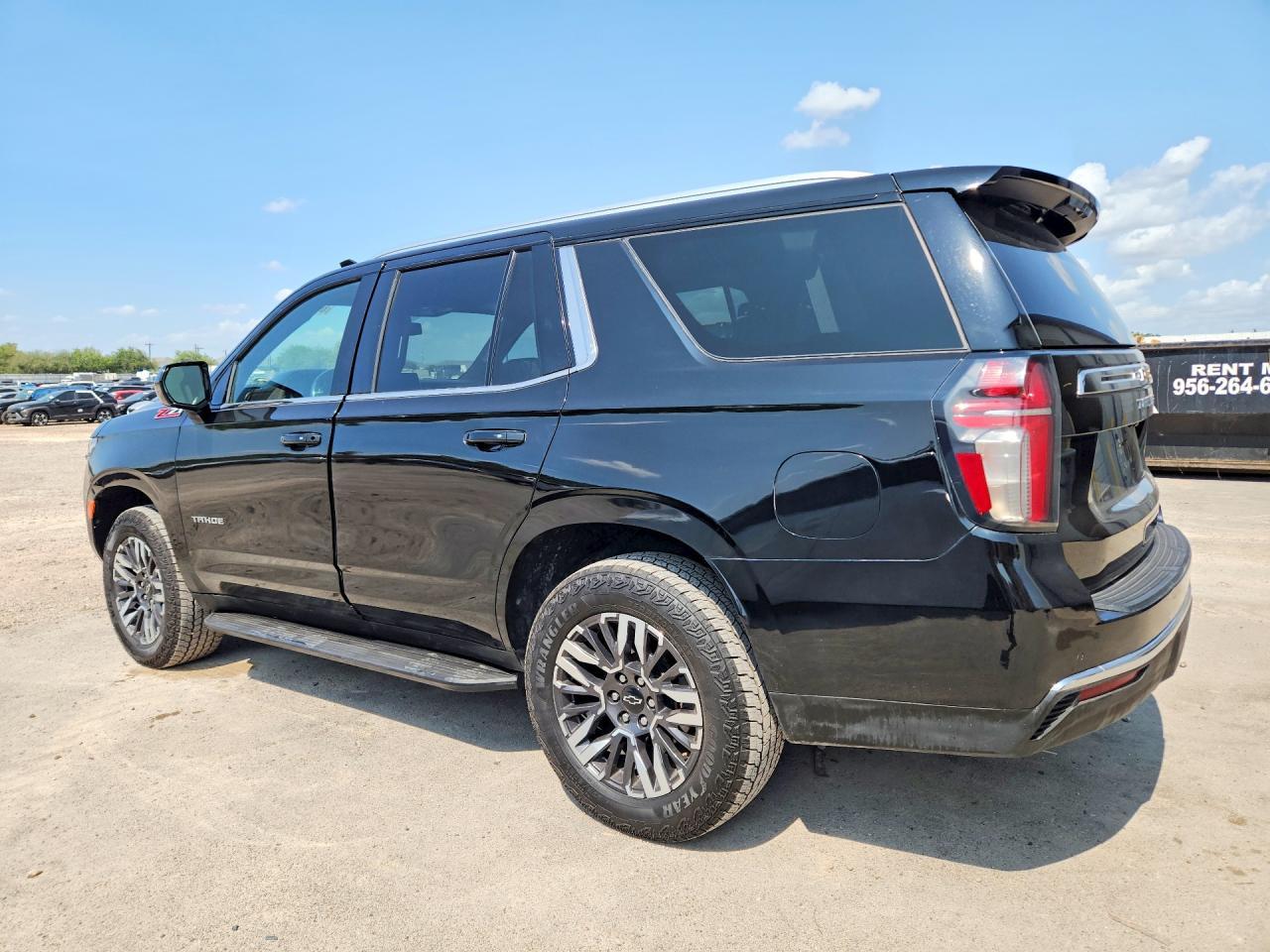 2021 Chevrolet Tahoe C1500 Lt - zdjęcie 2