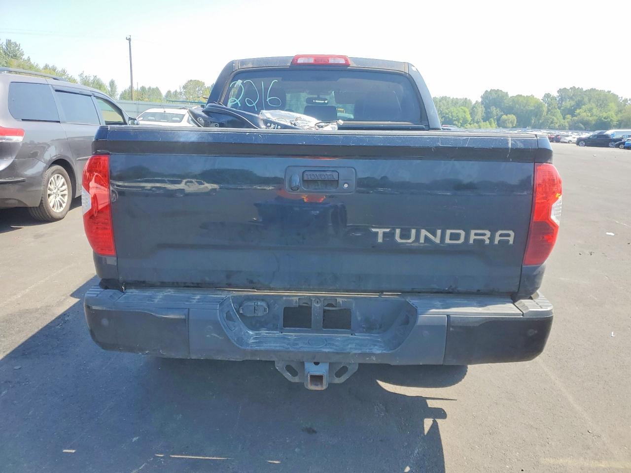 2016 Toyota Tundra 1794 Edition - zdjęcie 6