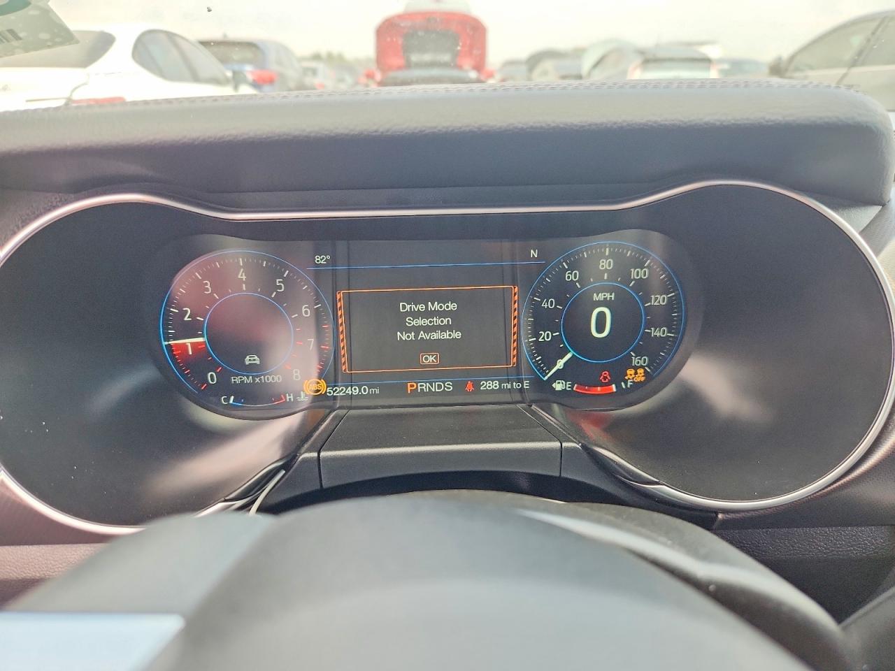 2021 Ford Mustang - zdjęcie 9