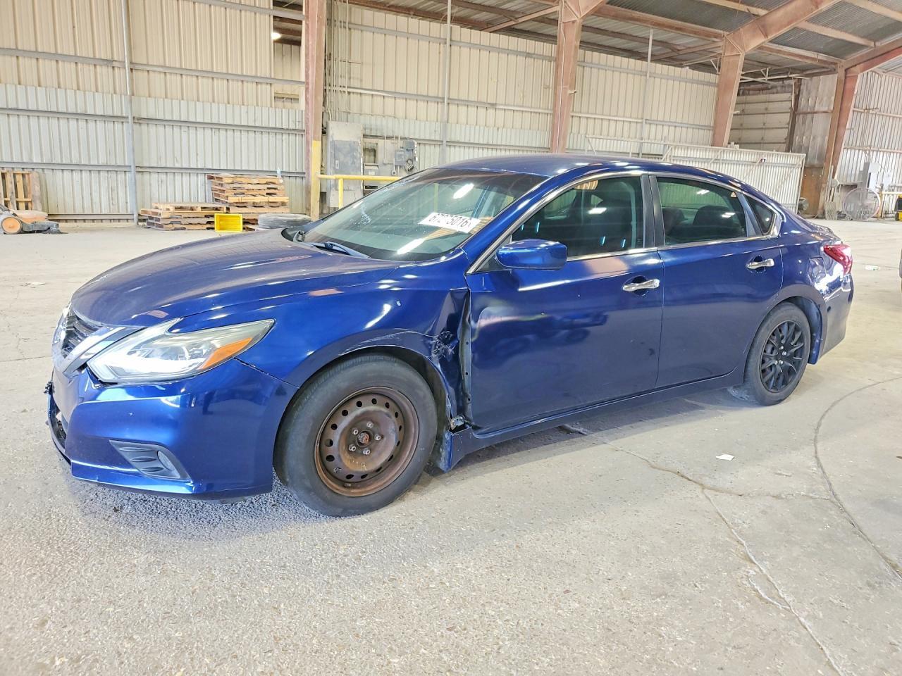 2017 Nissan Altima 2.5 - zdjęcie główne