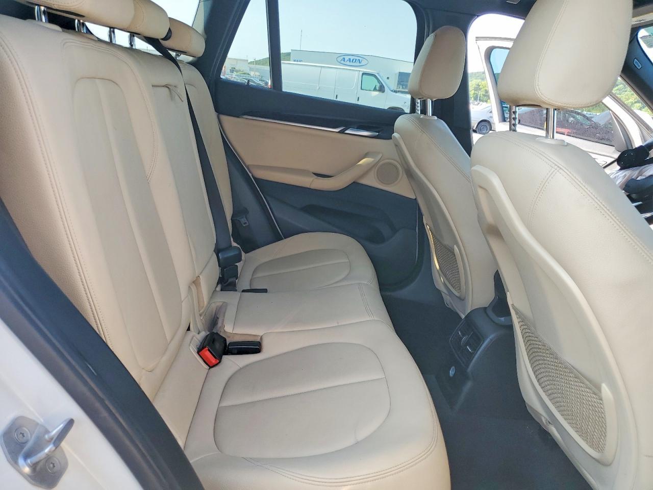 2017 BMW X1 xDrive28I - zdjęcie 11