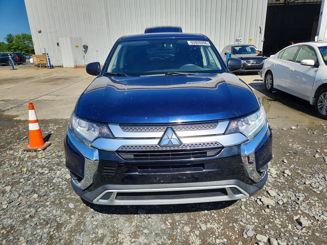 2020 Mitsubishi Outlander - zdjęcie 5