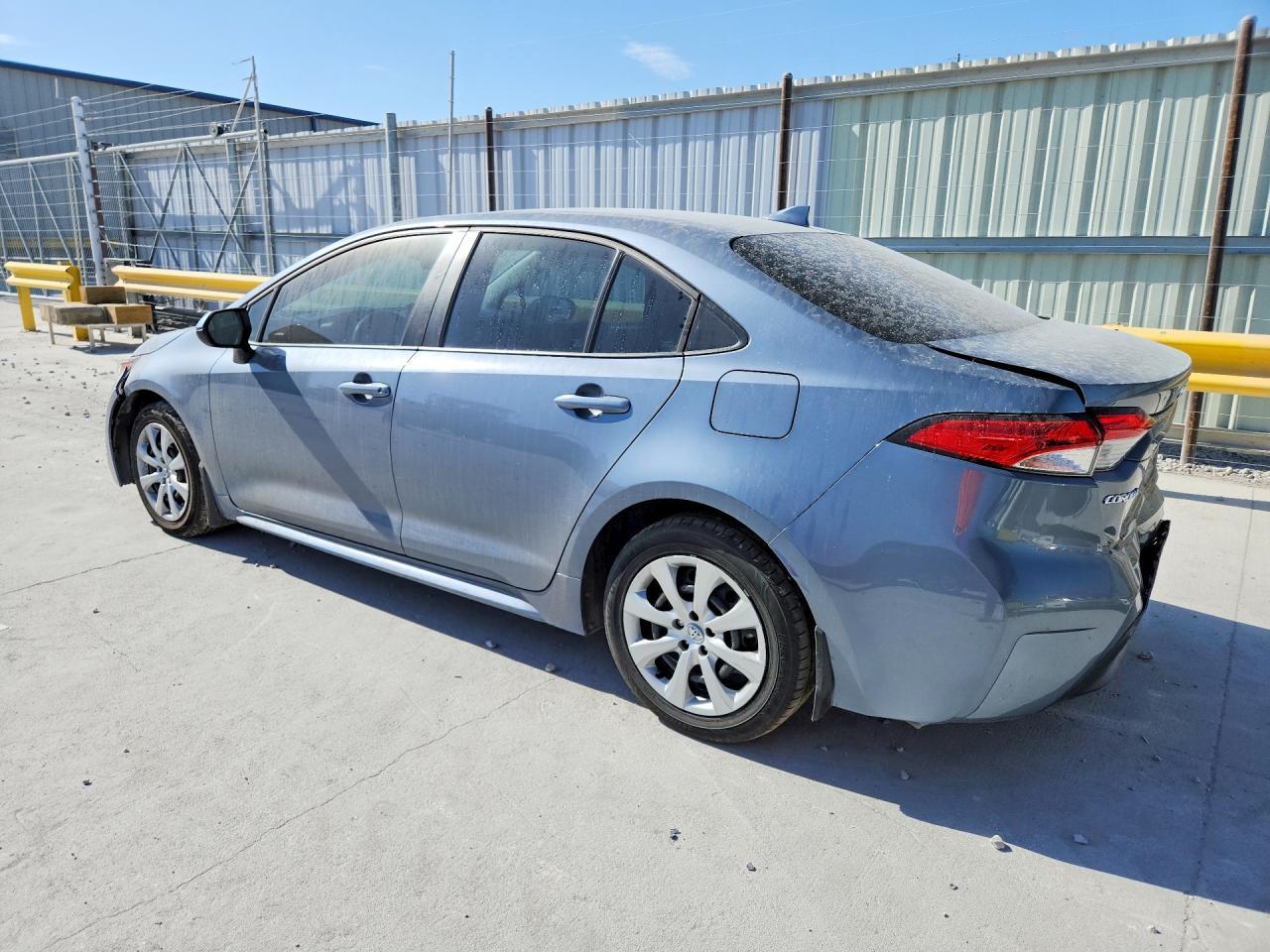 2025 Toyota Corolla Le - zdjęcie 2