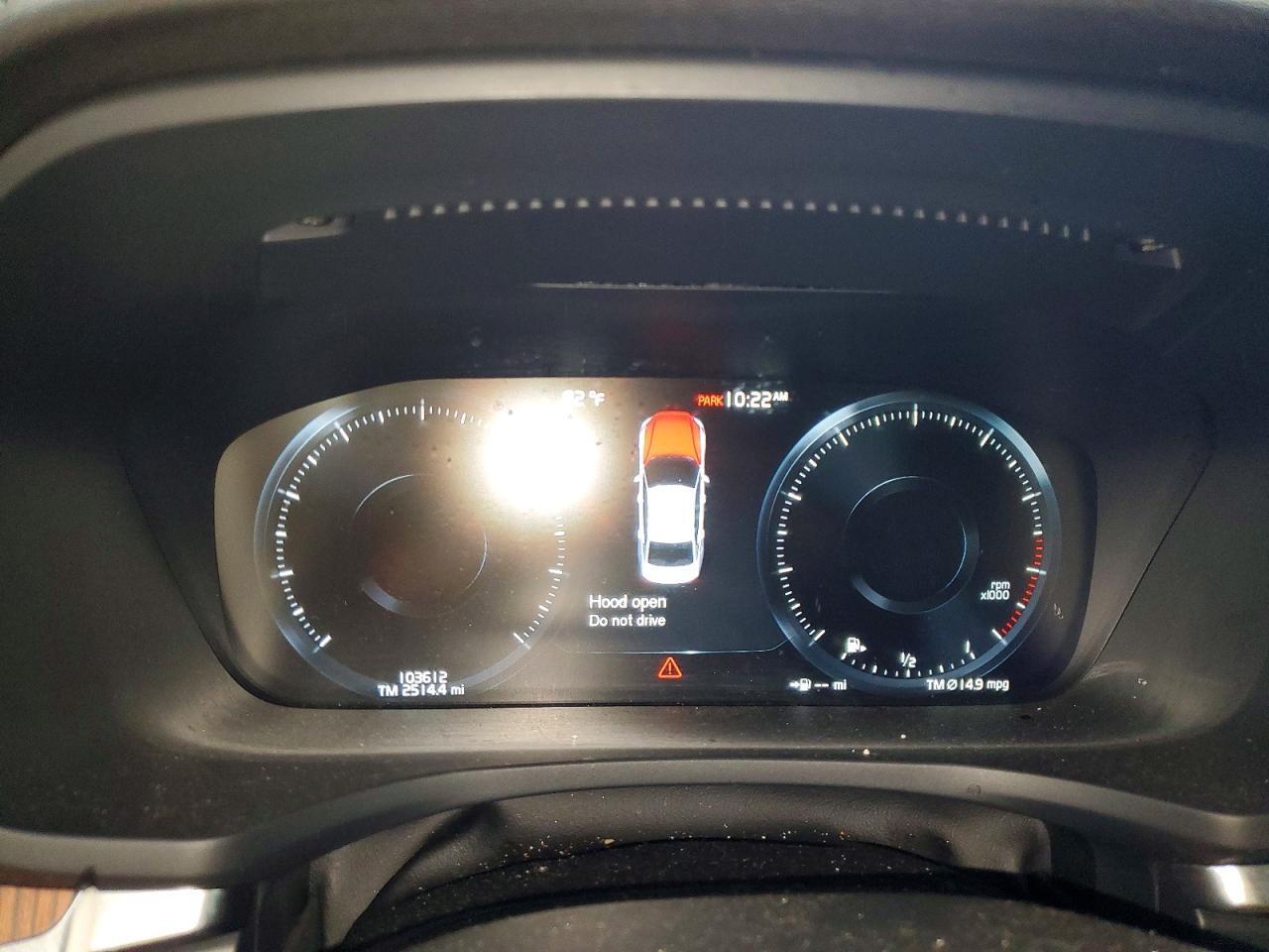 2022 Volvo S60 B5 Momentum - zdjęcie 9