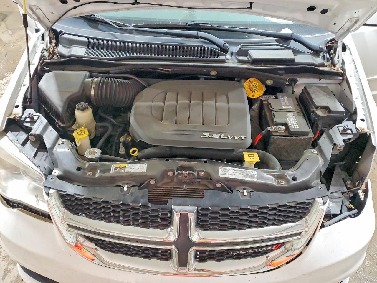 2016 Dodge Grand Caravan Sxt - zdjęcie 12