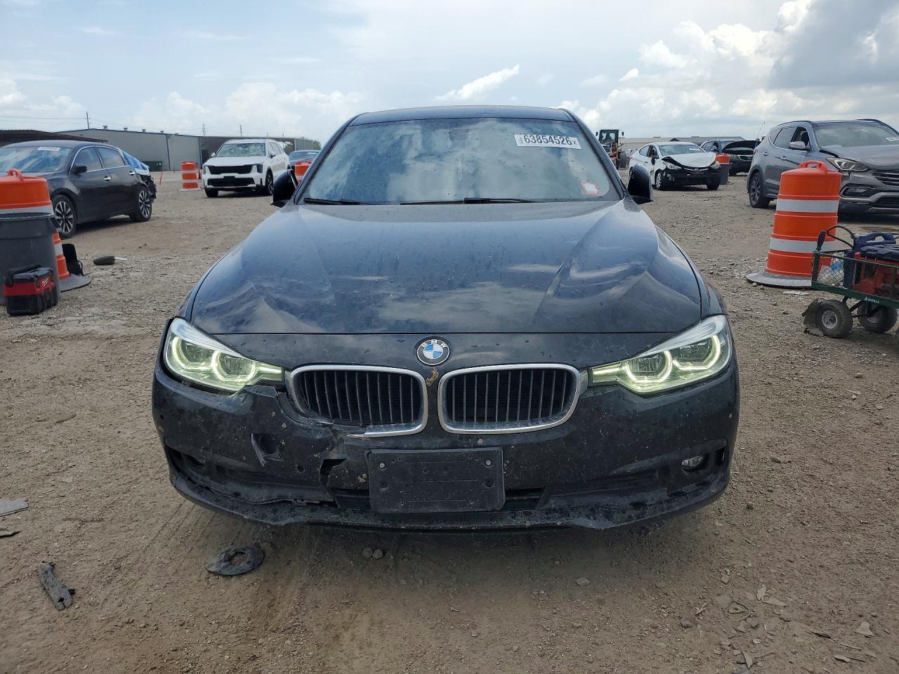 2018 BMW 320 I - zdjęcie 5
