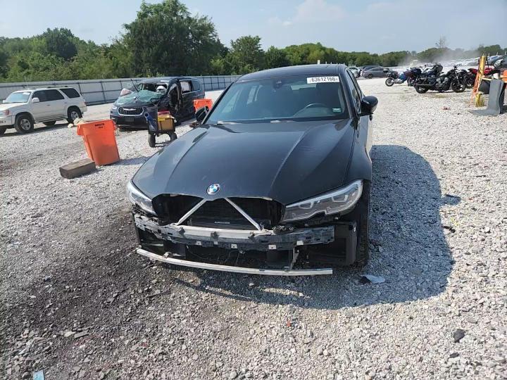 2022 BMW 330Xi - zdjęcie 13
