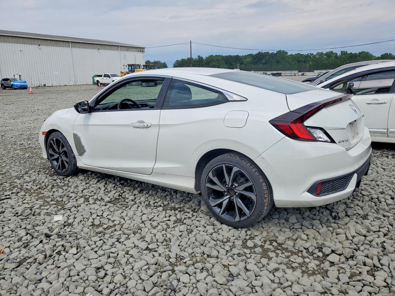 2019 Honda Civic Sport - zdjęcie 2