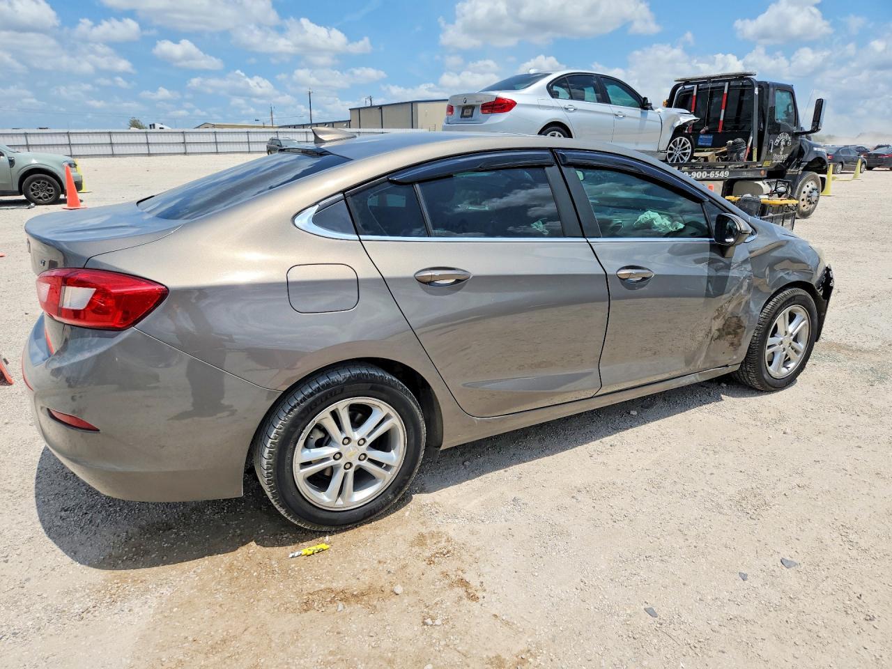 2018 Chevrolet Cruze Lt - zdjęcie 3