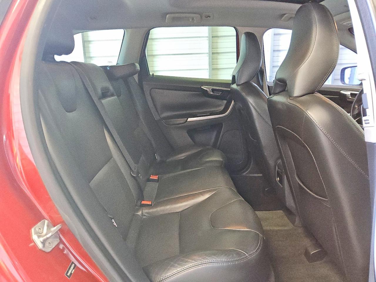 2016 Volvo Xc60 T5 Premier - zdjęcie 10