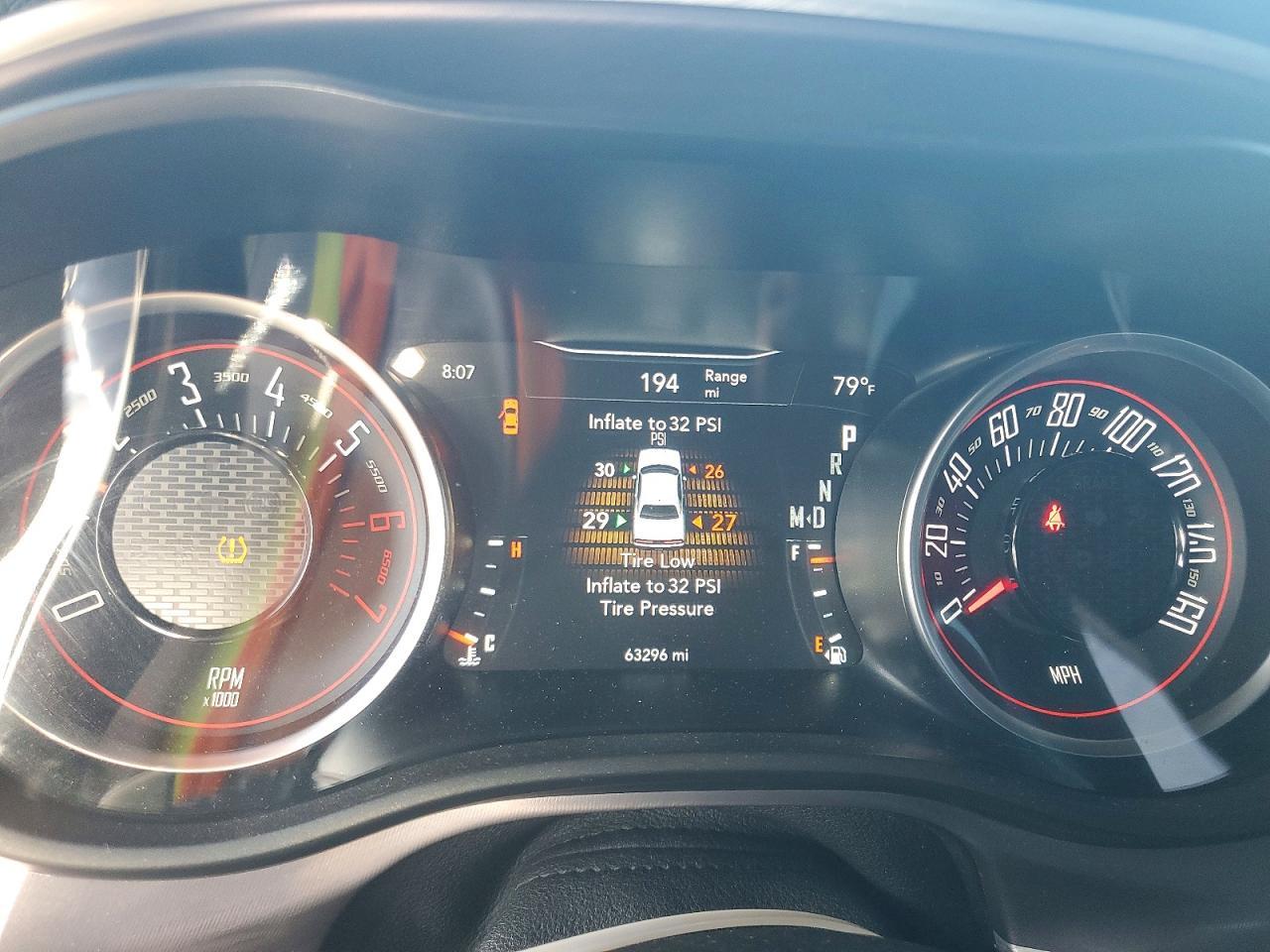 2020 Dodge Challenger R/T - zdjęcie 9