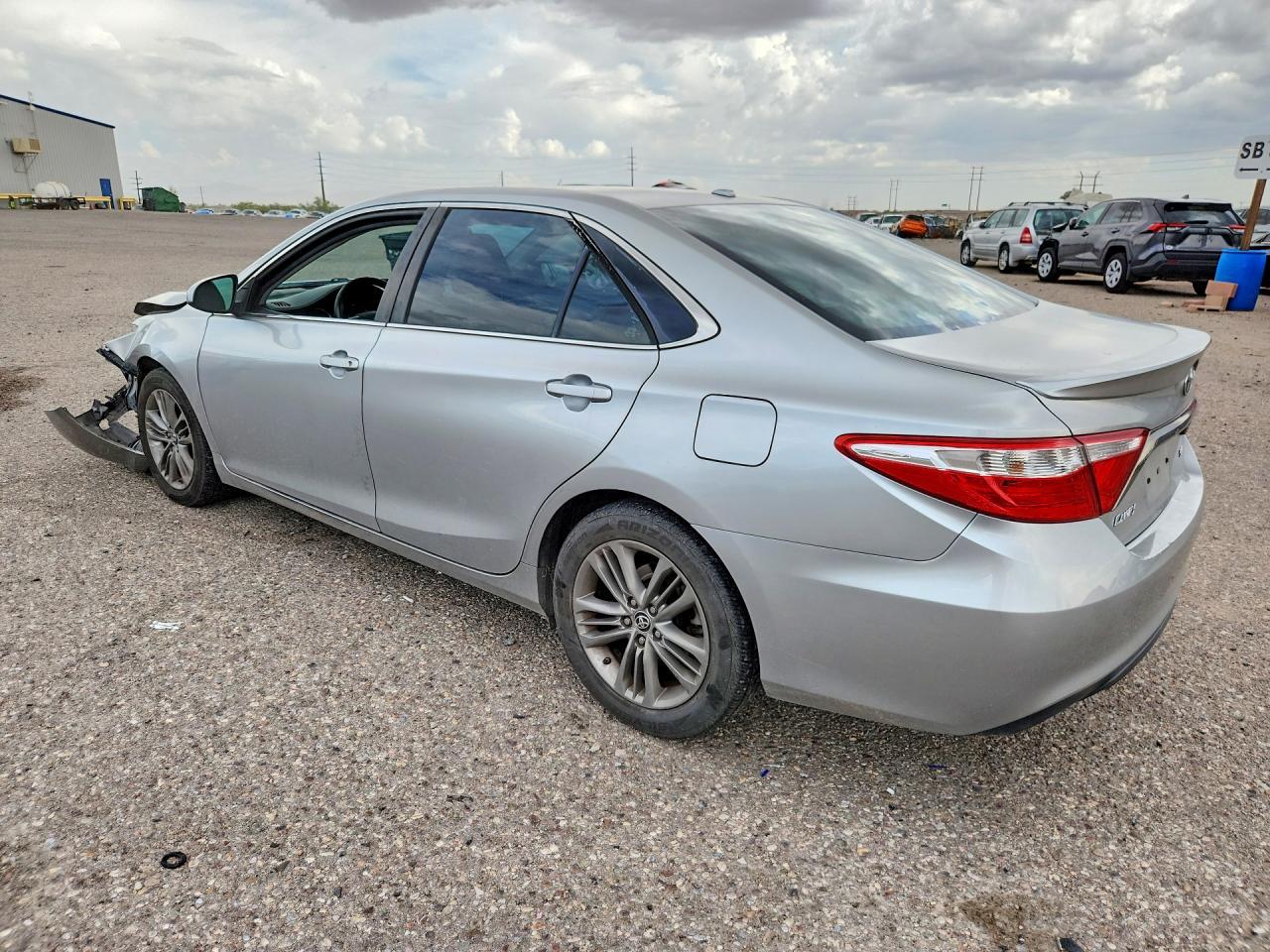 2015 Toyota Camry Se - zdjęcie 2
