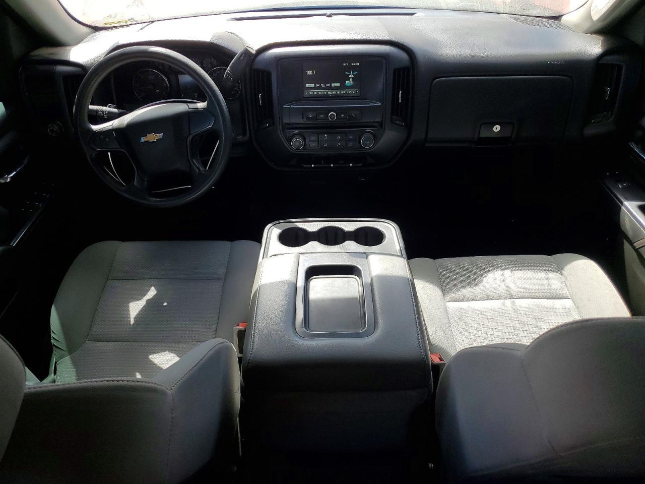 2017 Chevrolet Silverado C1500 Custom - zdjęcie 8