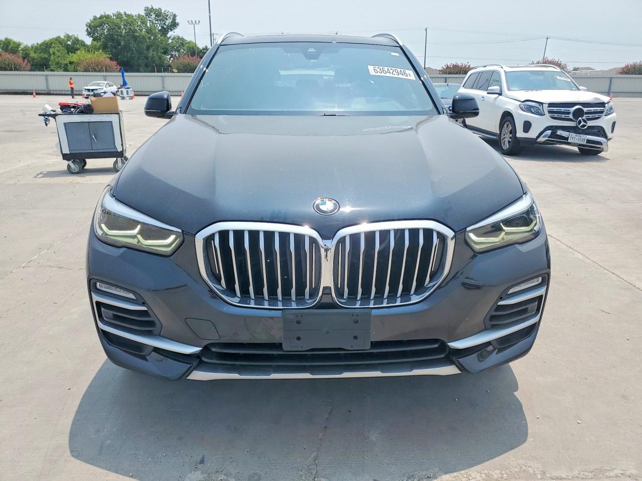 2019 BMW X5 xDrive40I - zdjęcie 5