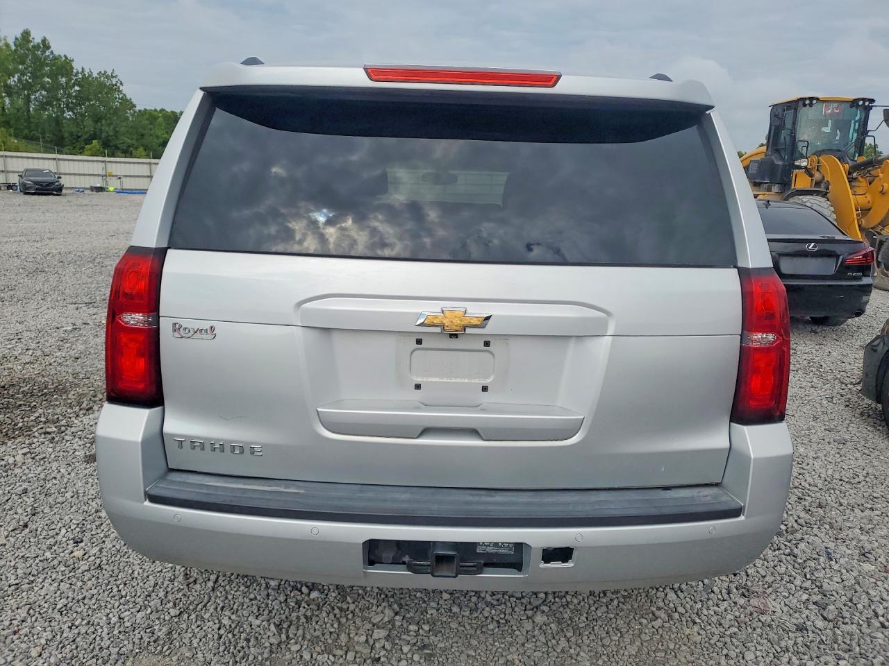 2015 Chevrolet Tahoe C1500 Ls - zdjęcie 6