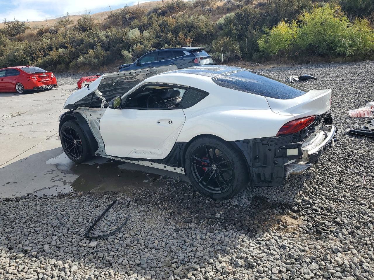 2021 Toyota Gr Supra 3.0 Premium - zdjęcie 2