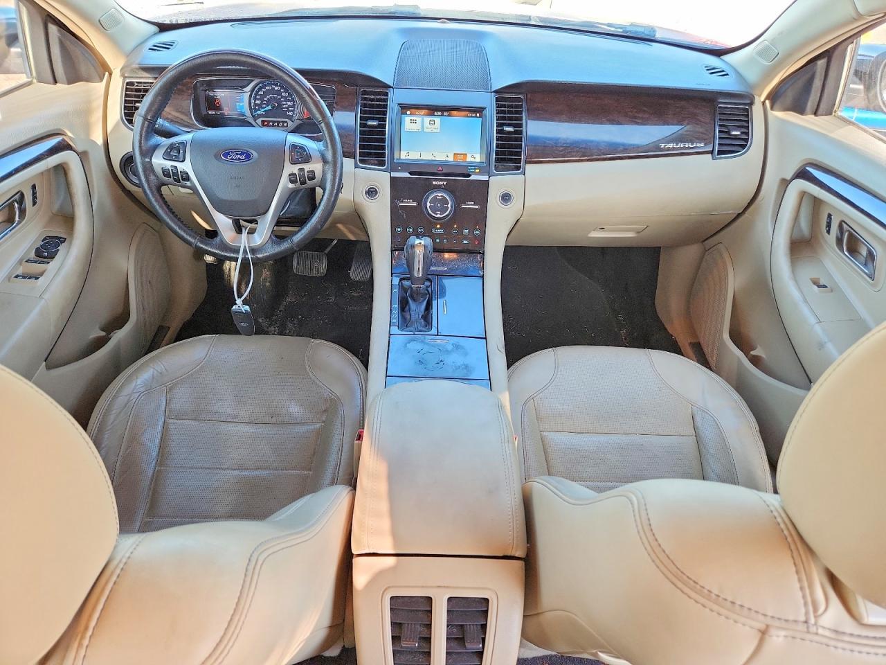 2017 Ford Taurus Limited - zdjęcie 8