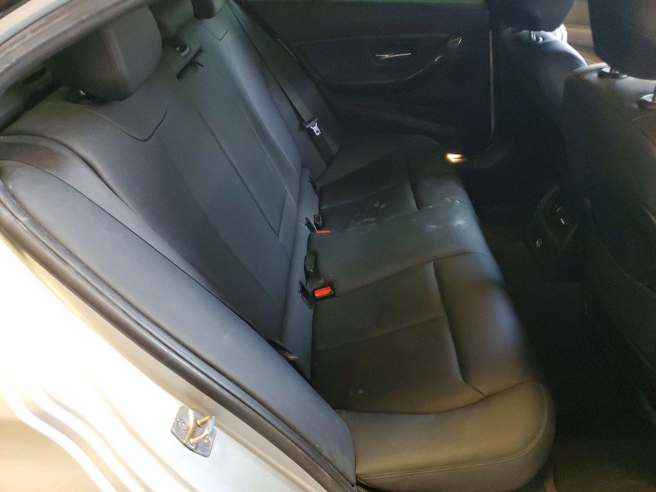 2014 BMW 328 D - zdjęcie 10