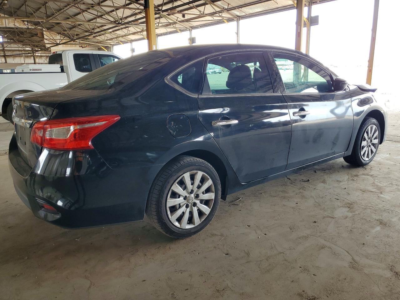 2016 Nissan Sentra S - zdjęcie 3