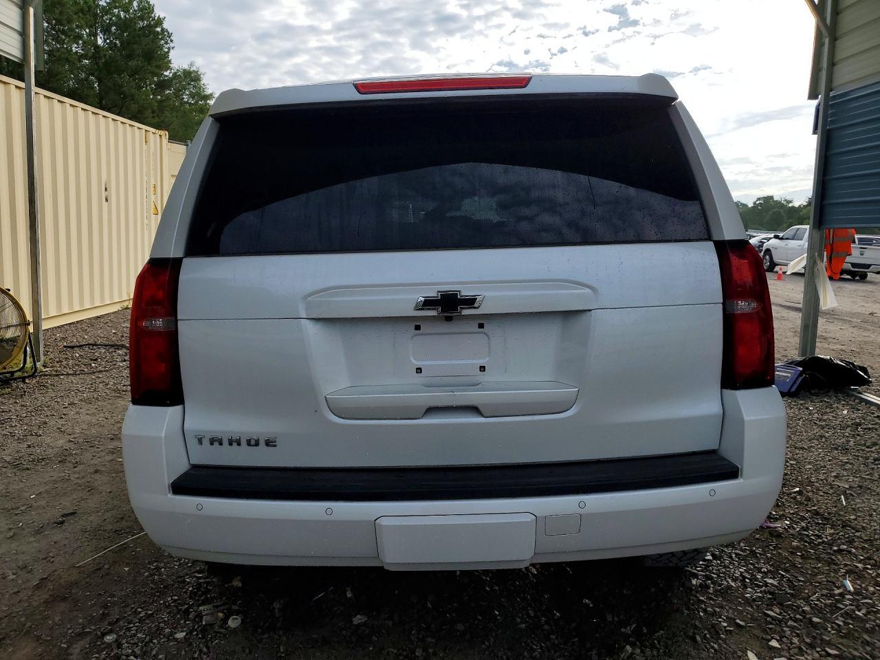 2016 Chevrolet Tahoe C1500 Lt - zdjęcie 6