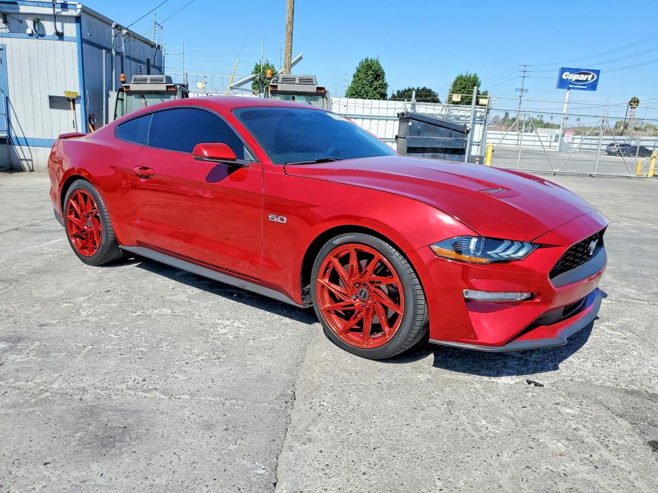 2020 Ford Mustang Gt - zdjęcie 4