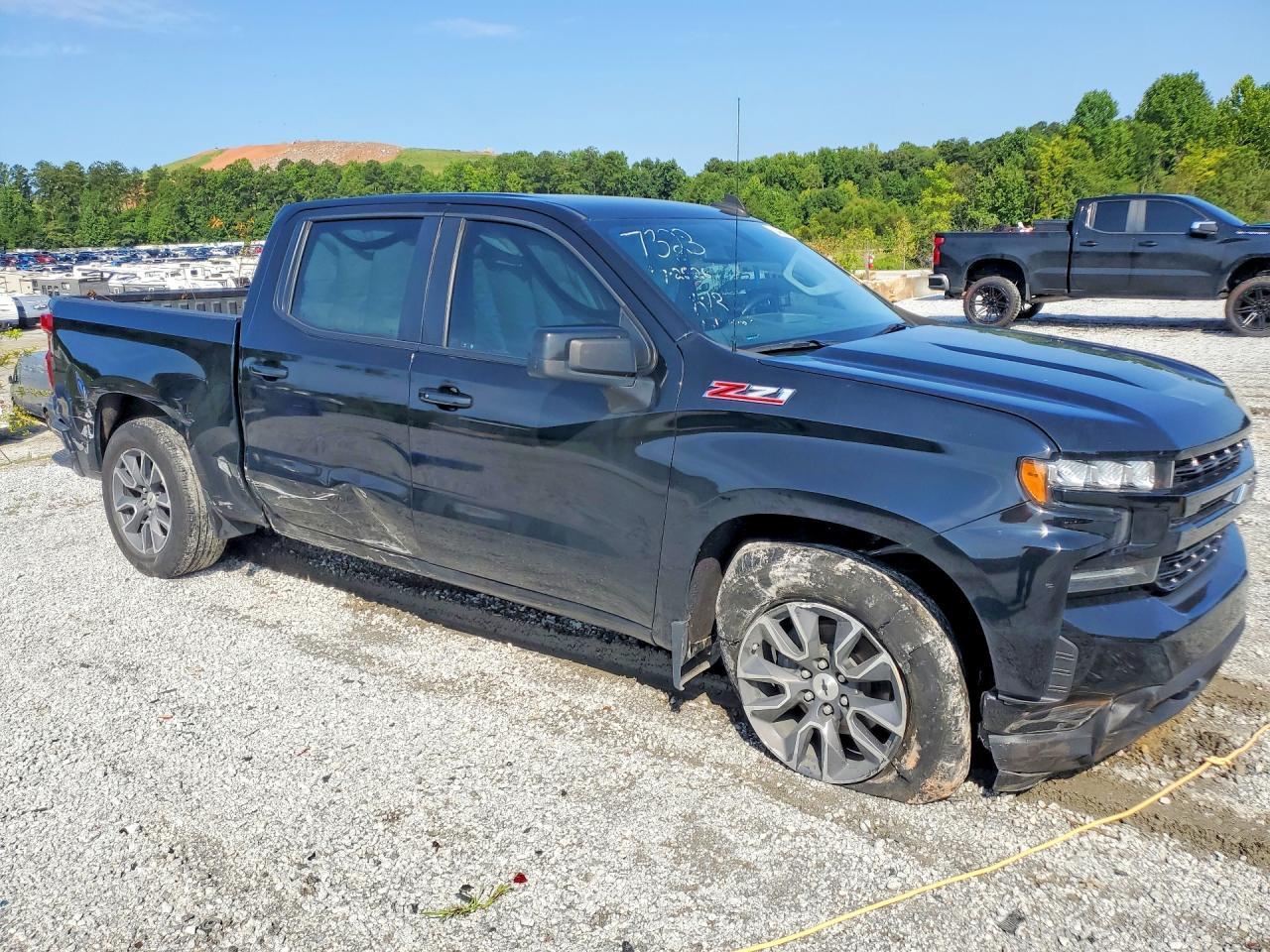 2021 Chevrolet Silverado K1500 Rst - zdjęcie 4