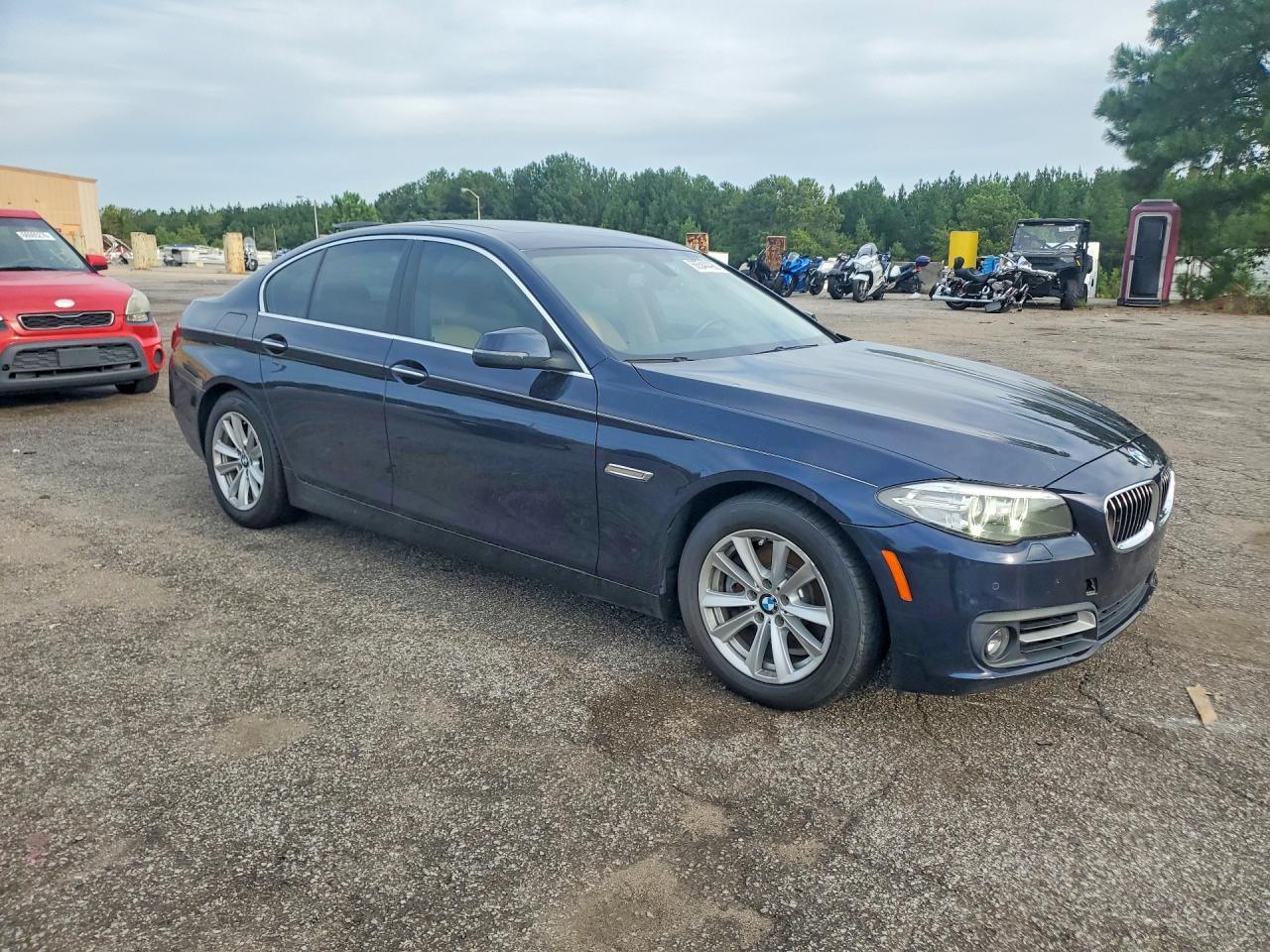 2015 BMW 528 I - zdjęcie 4