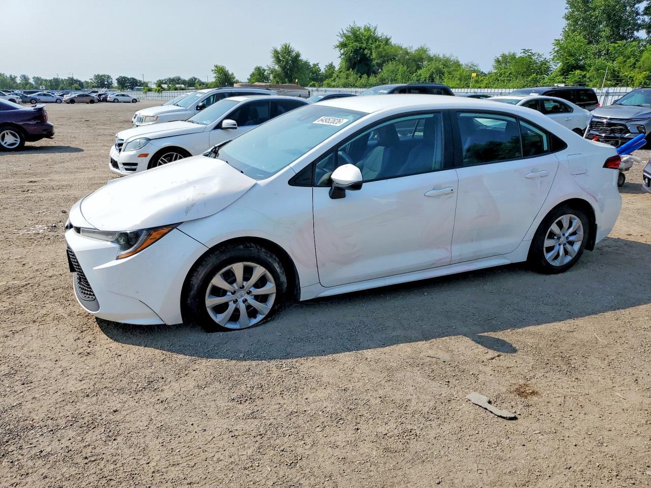 2022 Toyota Corolla Le - zdjęcie główne