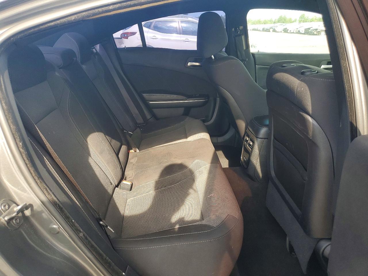 2019 Dodge Charger Sxt - zdjęcie 10