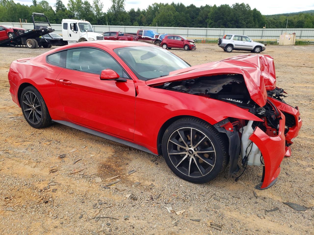 2017 Ford Mustang Base - zdjęcie 4