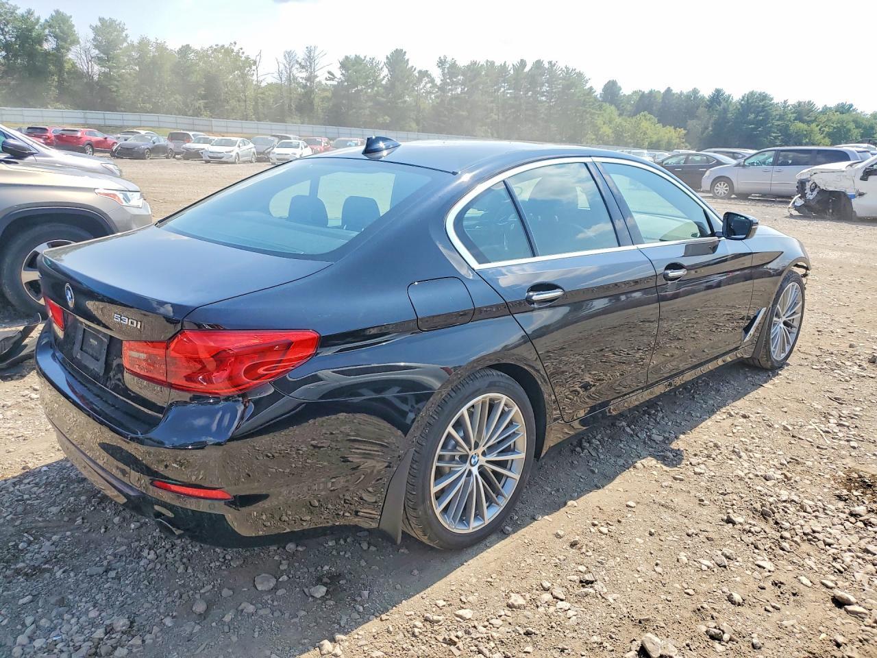 2018 BMW Seria 5 530i - zdjęcie 3