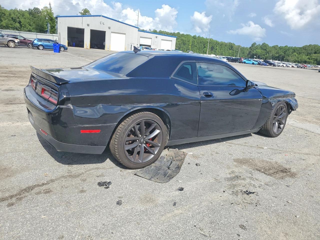 2021 Dodge Challenger R/T - zdjęcie 3