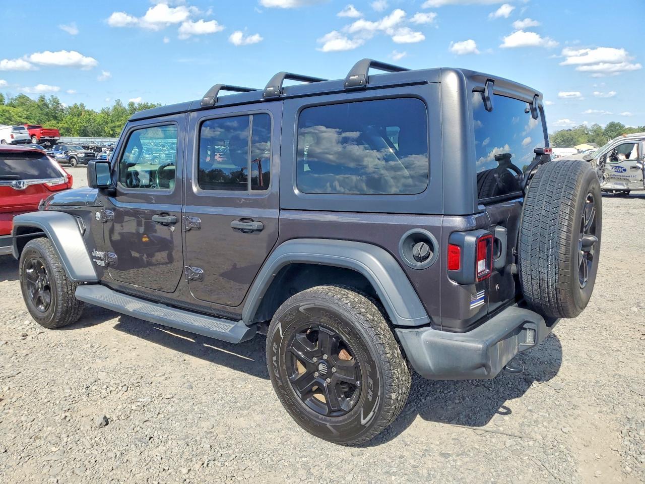 2018 Jeep Wrangler Unlimited Sport - zdjęcie 2